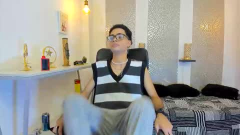 jacob_blackwell online show from November 19, 8:18 pm