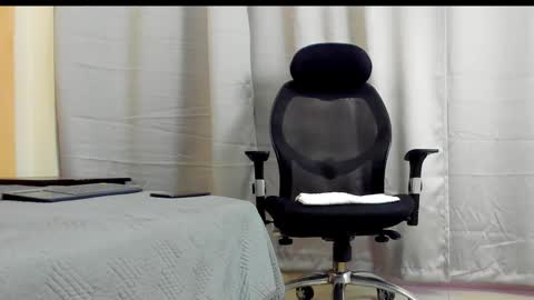 Snapshot of jacob_lewitt chatting on February 1, 10:44 pm Jacob online show from February 1, 10:44 pm