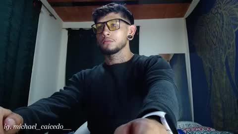 Michael Caicedo online show from February 28, 5:44 am