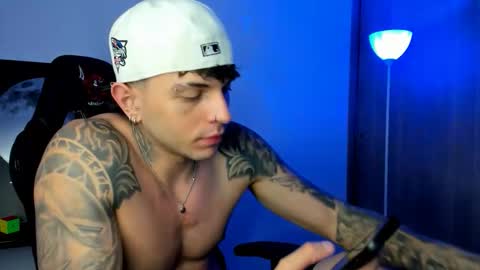 jacobb116 online show from February 11, 1:20 am