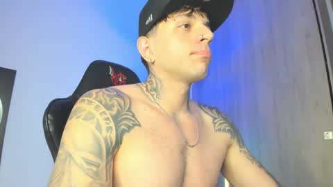 Snapshot of jacobb116 chatting on October 8, 12:18 am jacobb116 online show from October 8, 12:18 am