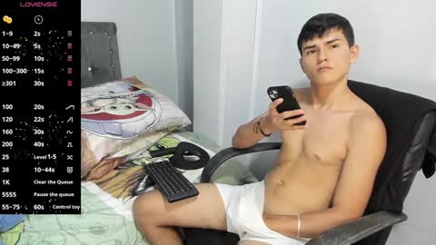 Snapshot of jacobb_lee chatting on January 21, 12:36 am Jacob Lee online show from January 21, 12:36 am