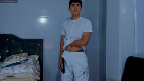 Jacob Lee online show from December 2, 8:51 pm