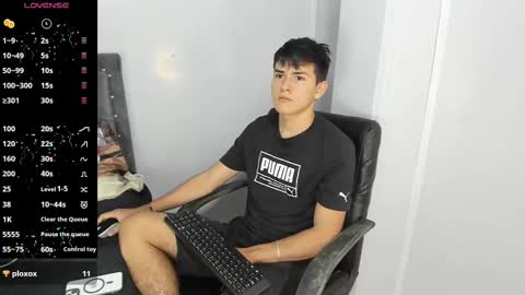 Snapshot of jacobb_lee chatting on March 7, 8:00 pm Jacob Lee online show from March 7, 8:00 pm