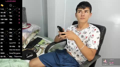 Snapshot of jacobb_lee chatting on January 21, 7:50 pm Jacob Lee online show from January 21, 7:50 pm