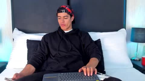 Jacob online show from September 12, 12:18 pm