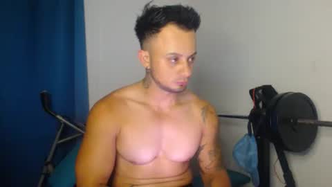 jacobjamess online show from October 24, 1:17 am