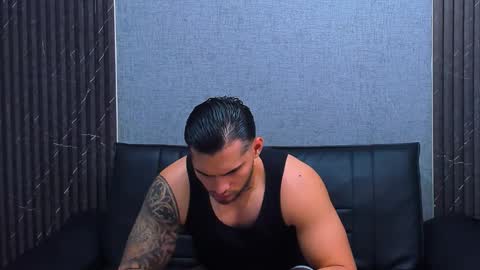 jacobsthorm online show from October 31, 4:57 am