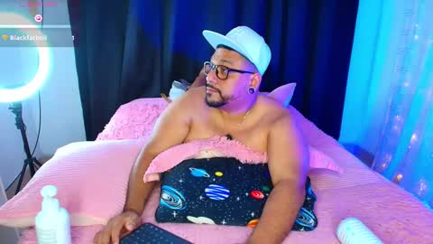 daddy sir master bear online show from March 6, 5:46 am