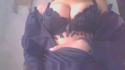 jacqueline_fernandez online show from January 17, 7:40 am