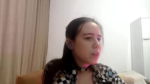 jacquelynsundin online show from October 17, 8:57 pm