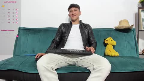 Snapshot of jacques_cardiet chatting on January 27, 5:48 pm jacobo online show from January 27, 5:48 pm