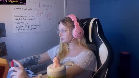 Snapshot of jacywinslat chatting on March 6, 1:57 pm jacywinslat online show from March 6, 1:57 pm