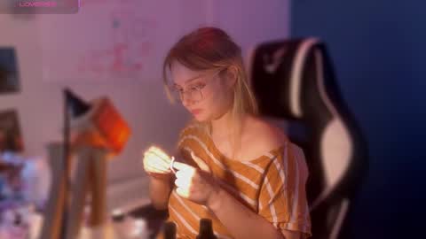 Snapshot of jacywinslat chatting on March 12, 2:23 pm jacywinslat online show from March 12, 2:23 pm