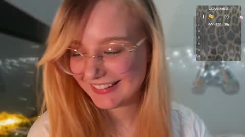 Snapshot of jacywinslat chatting on February 6, 7:29 pm jacywinslat online show from February 6, 7:29 pm