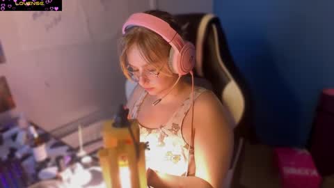 Snapshot of jacywinslat chatting on March 3, 3:11 pm jacywinslat online show from March 3, 3:11 pm