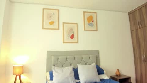 Jade smile online show from October 20, 3:39 pm