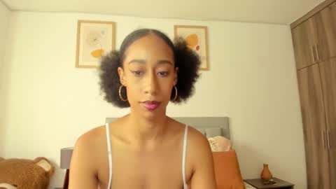 Jade smile online show from September 26, 3:42 pm