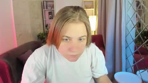 Snapshot of jade_soft chatting on September 17, 8:56 pm Jade online show from September 17, 8:56 pm