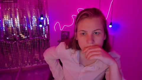 Snapshot of jade_soft chatting on January 11, 3:55 am Jade online show from January 11, 3:55 am