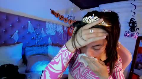 Jade online show from October 17, 7:29 pm