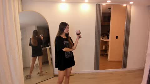 Snapshot of jade_ws chatting on February 20, 1:25 am Jade online show from February 20, 1:25 am