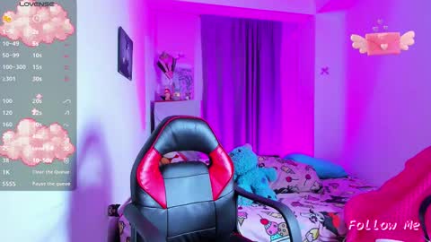 Jade Benett online show from March 22, 3:32 am