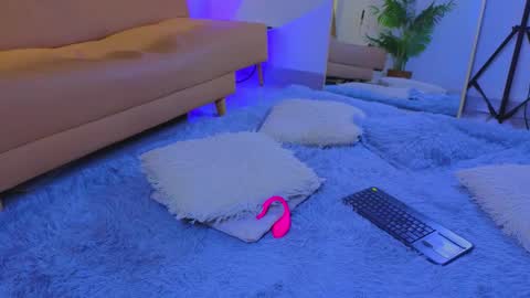 jadee__ online show from October 10, 1:55 am