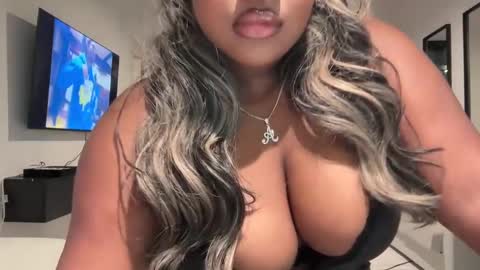 Jade Love online show from February 9, 6:54 am