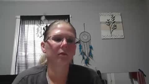 JadeLuv online show from November 1, 5:23 pm