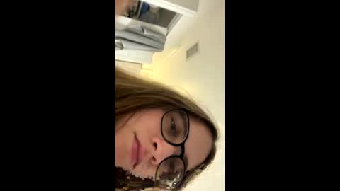 jademonroe0522 online show from October 2, 10:14 am