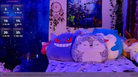 jadeplant online show from October 5, 7:54 pm