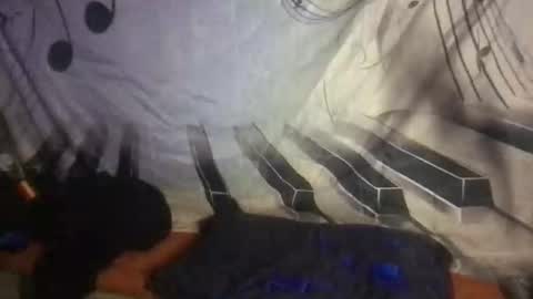 jaehamilton online show from October 5, 9:40 am