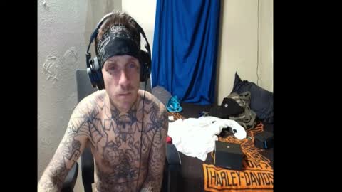 showingitoff online show from January 9, 6:30 am