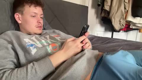 Snapshot of jake_jackson1 chatting on March 6, 6:48 pm jake_jackson1 online show from March 6, 6:48 pm