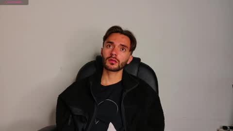 Jake  online show from October 1, 1:10 pm