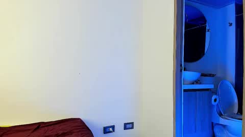 Santiago online show from February 11, 12:25 pm