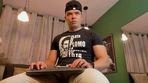 Snapshot of jakee_tyler chatting on September 10, 6:53 pm Jake Tyler online show from September 10, 6:53 pm