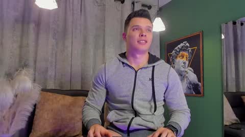 Snapshot of jakee_tyler chatting on December 5, 11:45 pm Jake Tyler online show from December 5, 11:45 pm