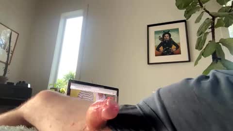 Snapshot of jakefucksmuff chatting on October 15, 5:54 am pussypleaser online show from October 15, 5:54 am