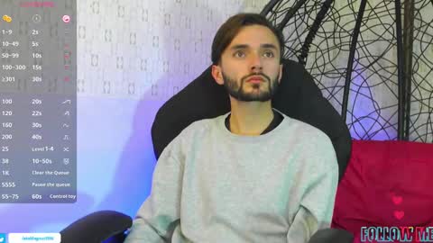 jakemagnus_ online show from February 25, 6:55 pm