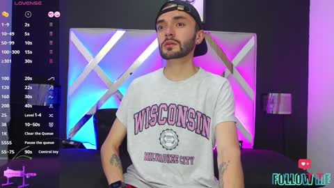 jakemagnus_ online show from February 5, 2:29 am