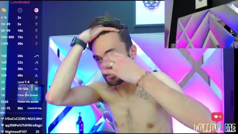 jakemagnus_ online show from February 5, 2:48 pm