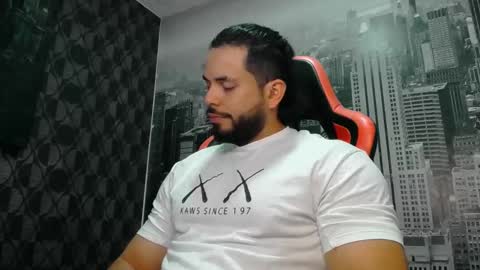 Snapshot of jakeskye chatting on September 10, 3:24 pm JakeSkye online show from September 10, 3:24 pm