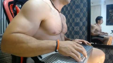 Snapshot of jakeskye chatting on February 27, 3:08 am JakeSkye online show from February 27, 3:08 am