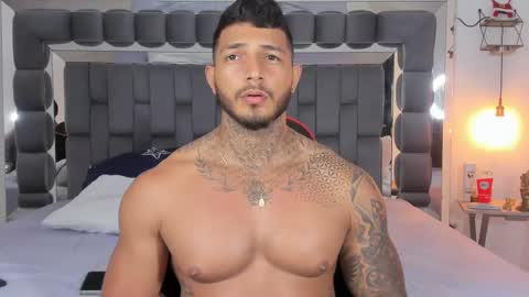 my name is sebas If you come here dont hesitate to say hello Im a guy who really likes having conversations and having hot online show from February 13, 4:32 am