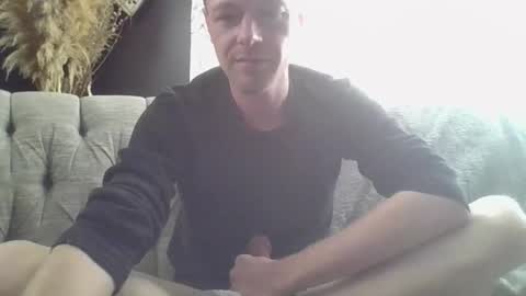 JakJakRabbit online show from October 14, 9:18 pm