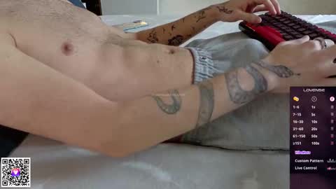 jalmecakkoo online show from October 27, 8:58 am