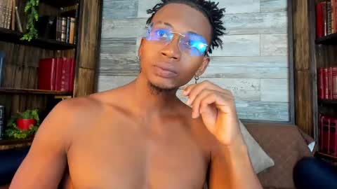   online show from March 11, 7:36 pm