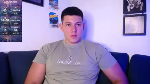 james_cr online show from December 23, 12:50 am